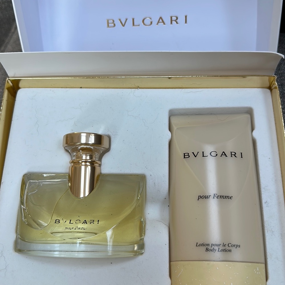 Bulgari pour femme RU de parfum 3.4oz and 6.8oz body lotion set